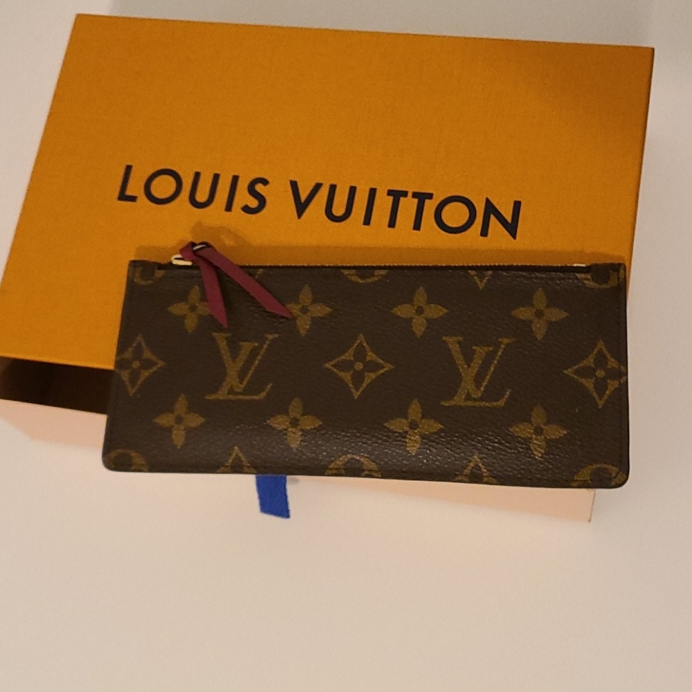Authentic Louis Vuitton coin purse/ card holder